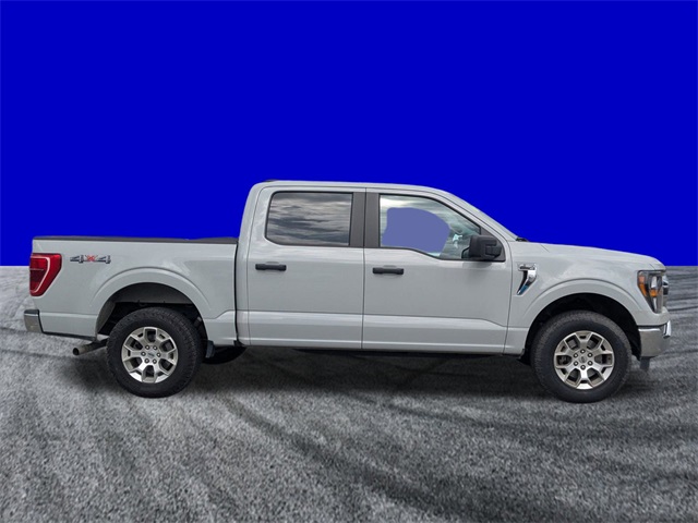 2023 Ford F-150 XLT photo 2