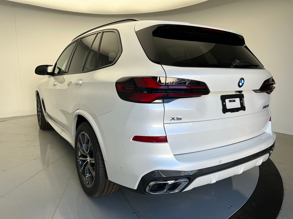 2025 Bmw X5 M60i photo 4