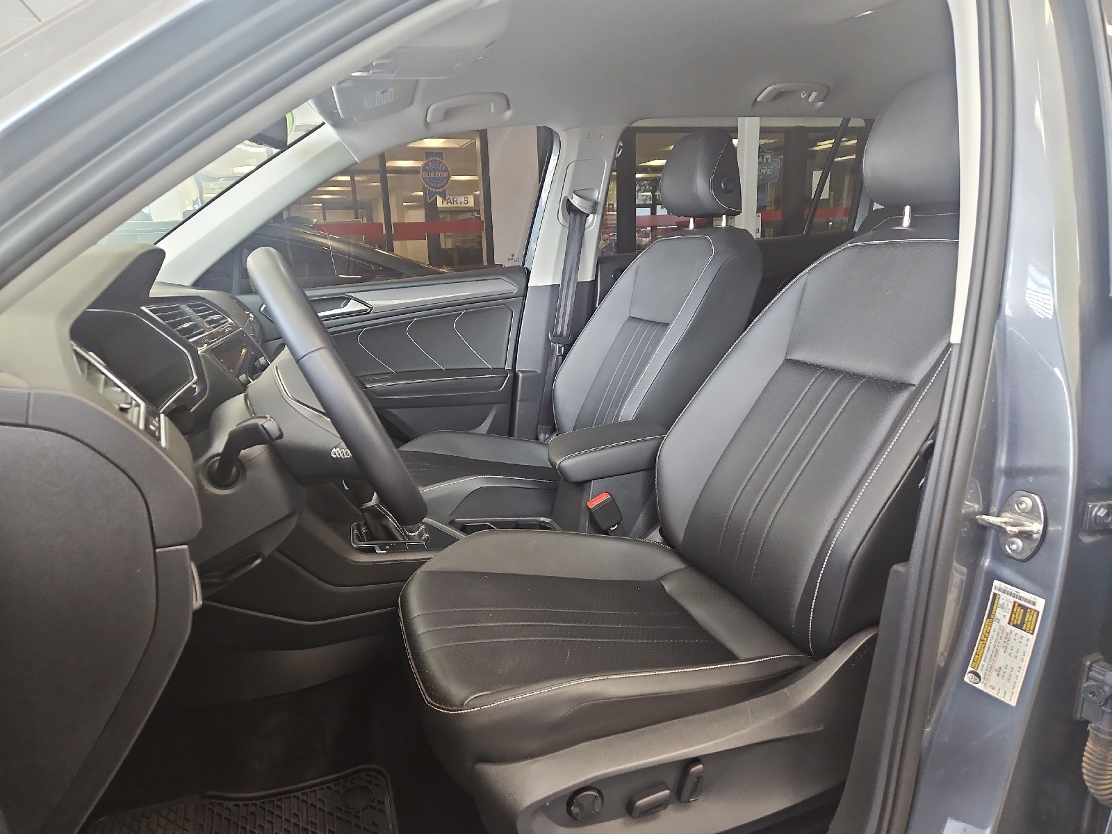 Used 2023 Platinum Gray Metallic Volkswagen SE image 8