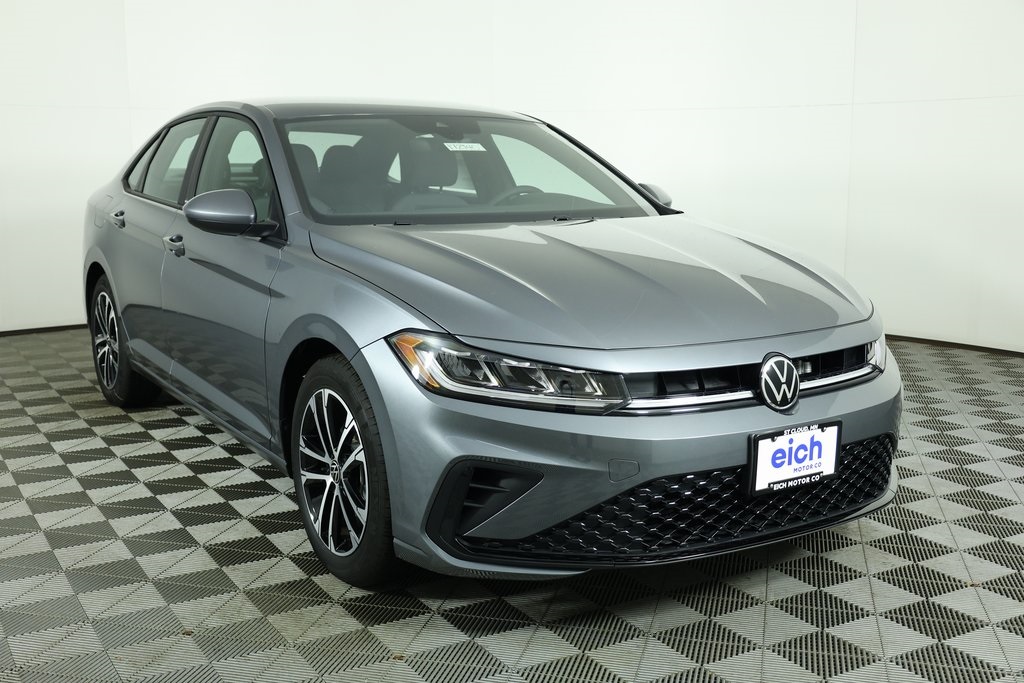 2026 Volkswagen Jetta Sport's photo