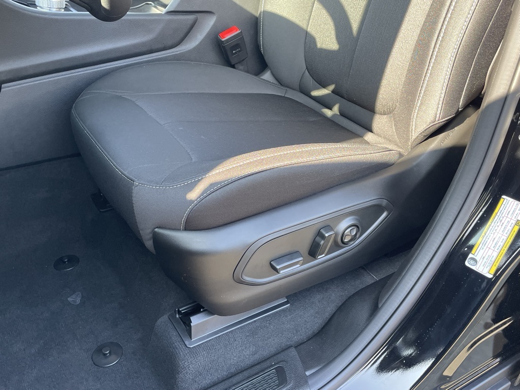 2025 Jeep Grand Cherokee Laredo X photo 17