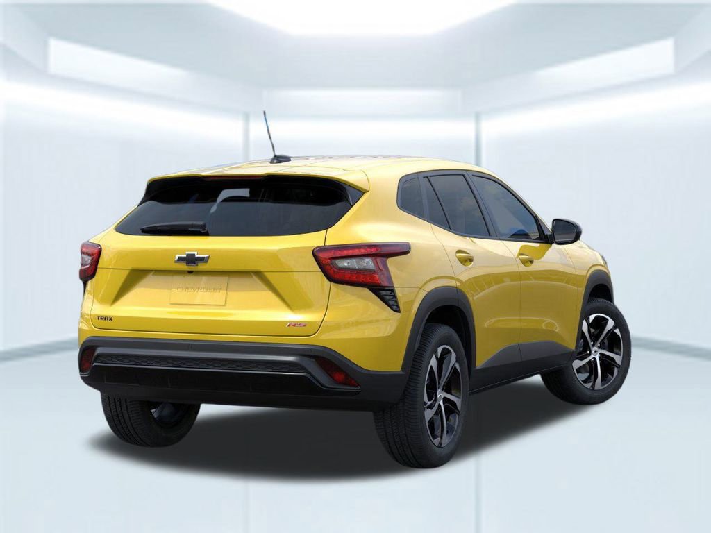 2025 Chevrolet Trax photo 4