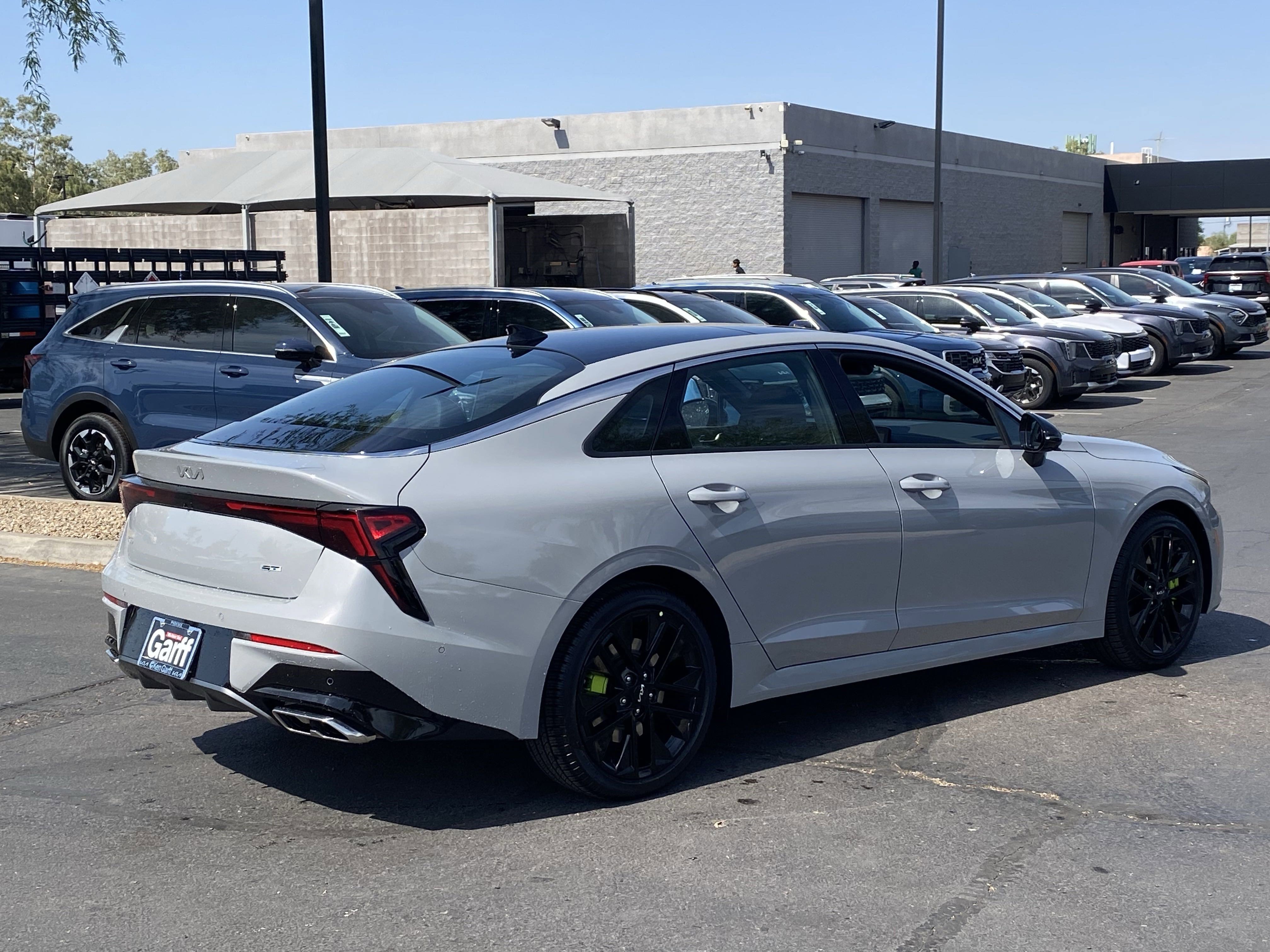2026 Kia K5 GT photo 2