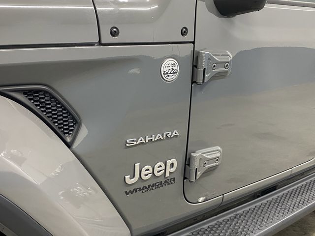 2018 Jeep Wrangler Unlimited Sahara photo 36