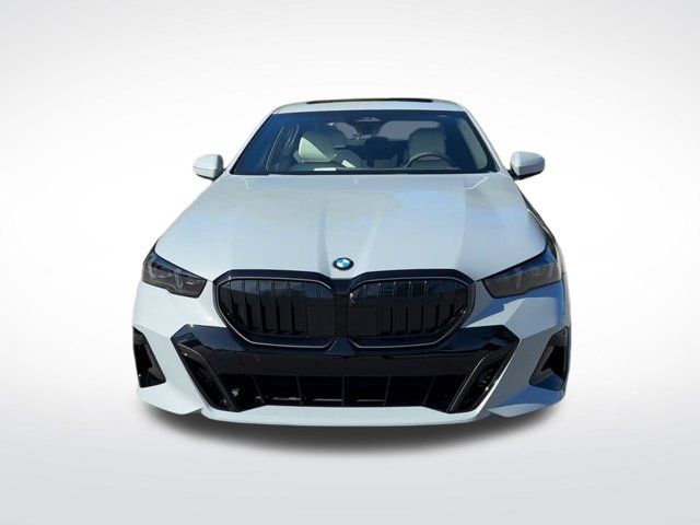 2025 Bmw 530i photo 3