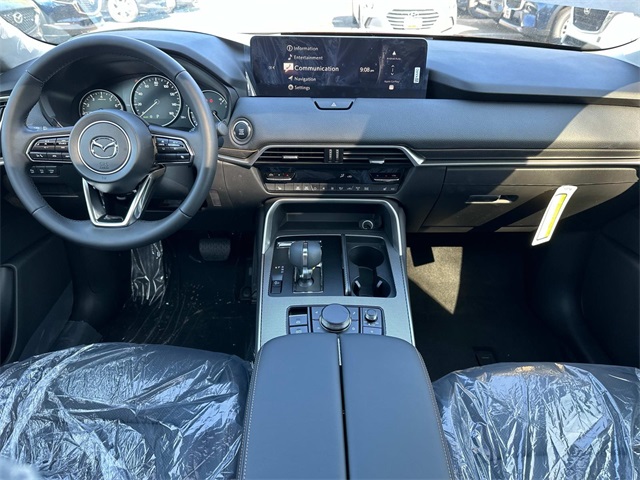 2025 Mazda CX-70 3.3 Turbo Preferred photo 2