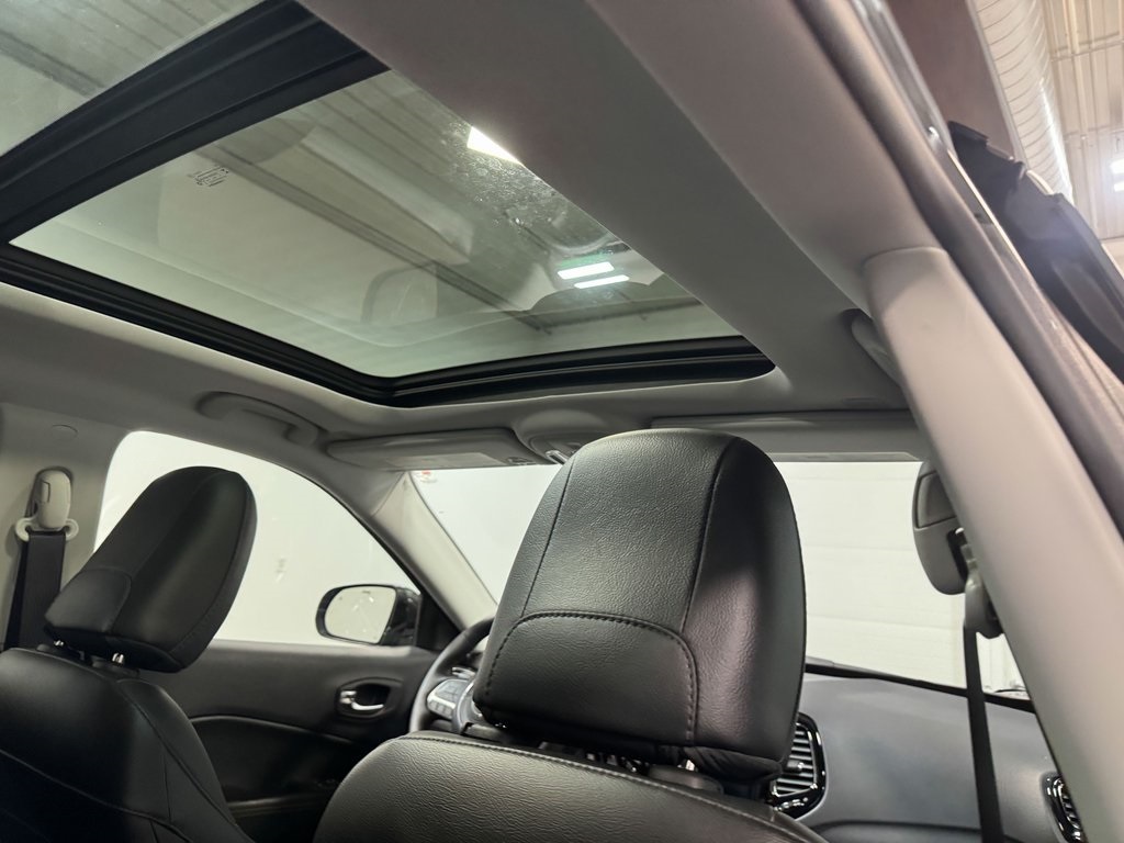 2019 Jeep Compass Limited photo 14