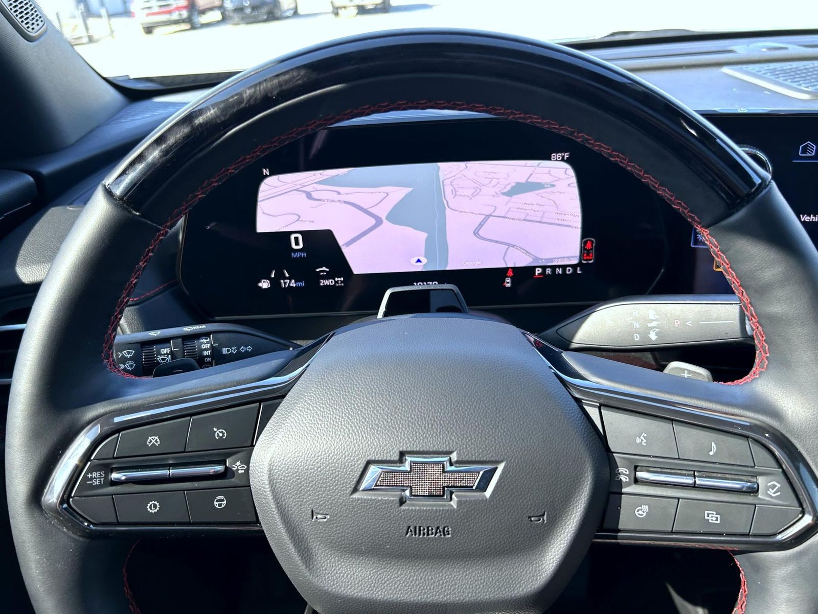 2025 Chevrolet Traverse RS photo 12
