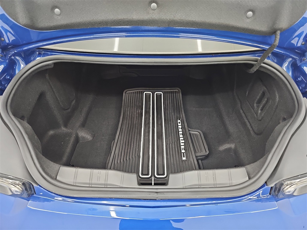 2020 Chevrolet Camaro SS photo 14