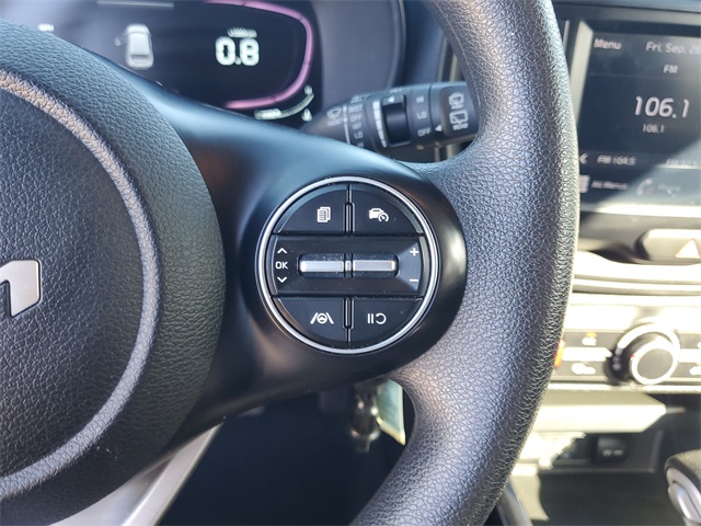 2023 Kia Soul LX photo 15