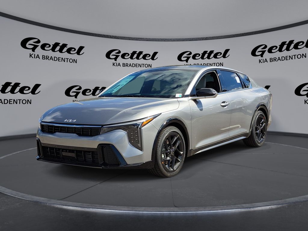 2025 Kia K4 GT-Line Turbo's photo
