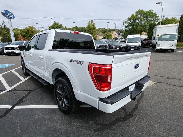 2023 Ford F-150 XLT photo 5