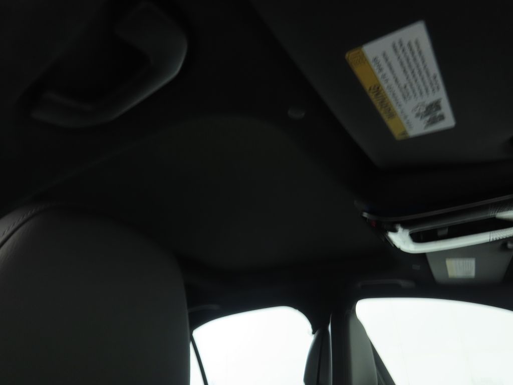 2025 Mercedes Benz C 300 photo 20