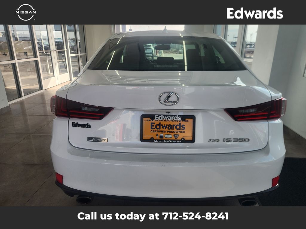 2016 Lexus IS 350 photo 7