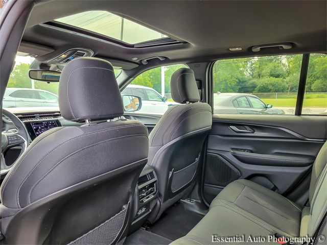 2024 JEEP GRAND CHEROKEE - Image 12