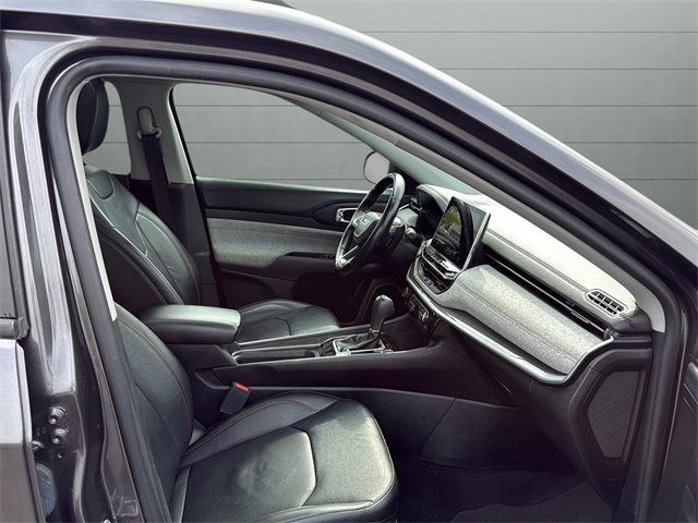 2022 Jeep Compass Latitude Lux photo 15