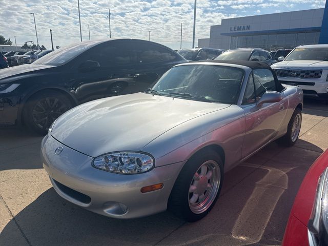 2001 Mazda MX-5 Miata Miata Base photo 3