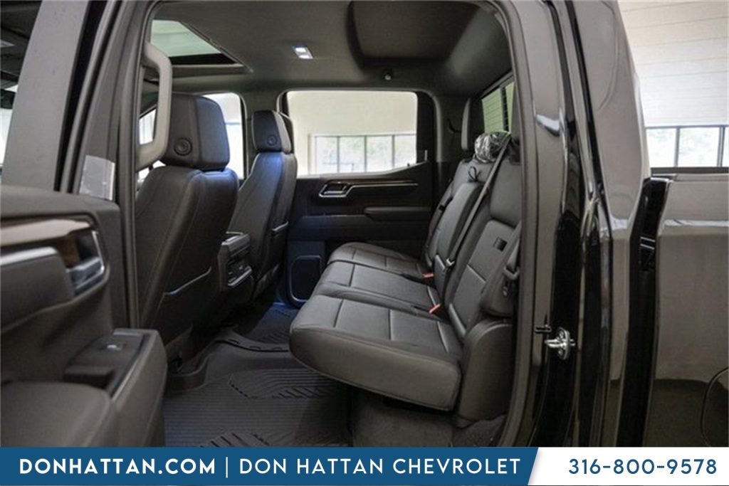 2026 Chevrolet Silverado RST photo 24