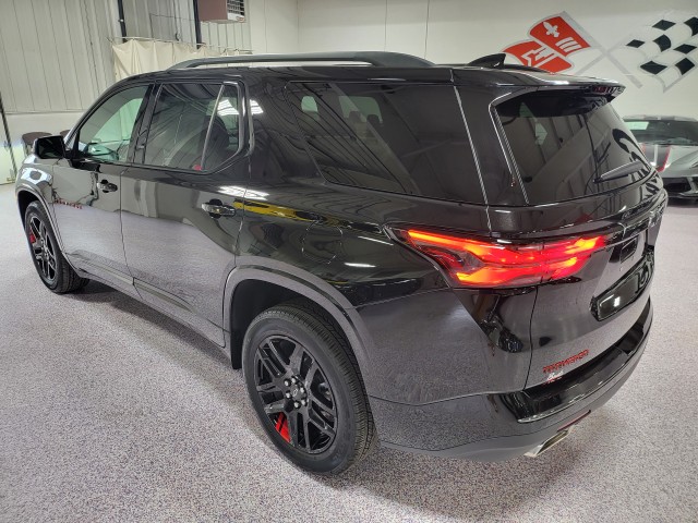2023 Chevrolet Traverse Premier photo 16