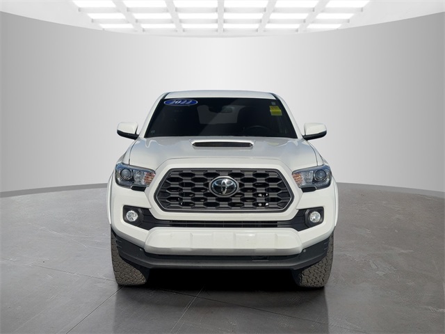 2022 Toyota Tacoma TRD Sport 4x4 photo 2
