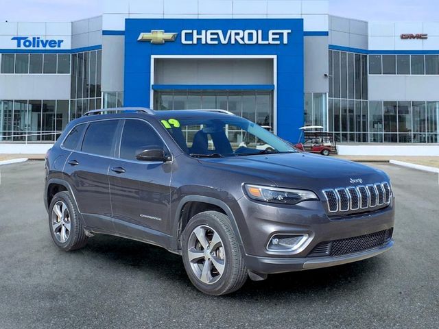 Used 2019 Jeep Cherokee Limited with VIN 1C4PJMDX6KD435840 for sale in McAlester, OK