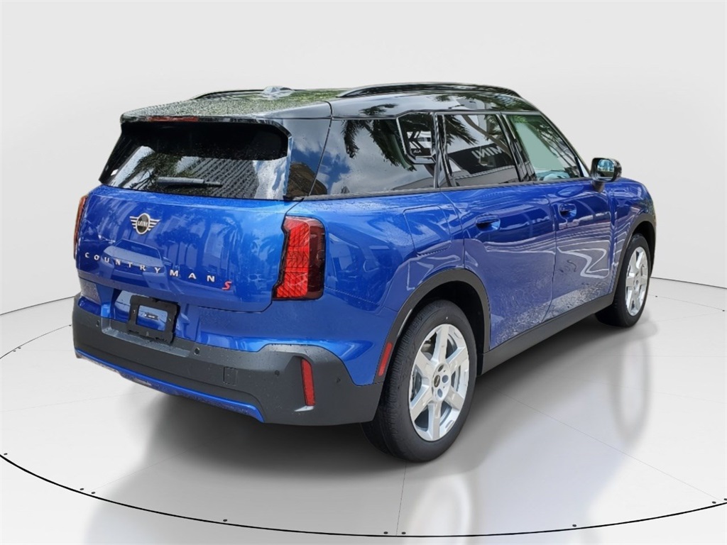 2025 Mini Cooper S ALL4 photo 3