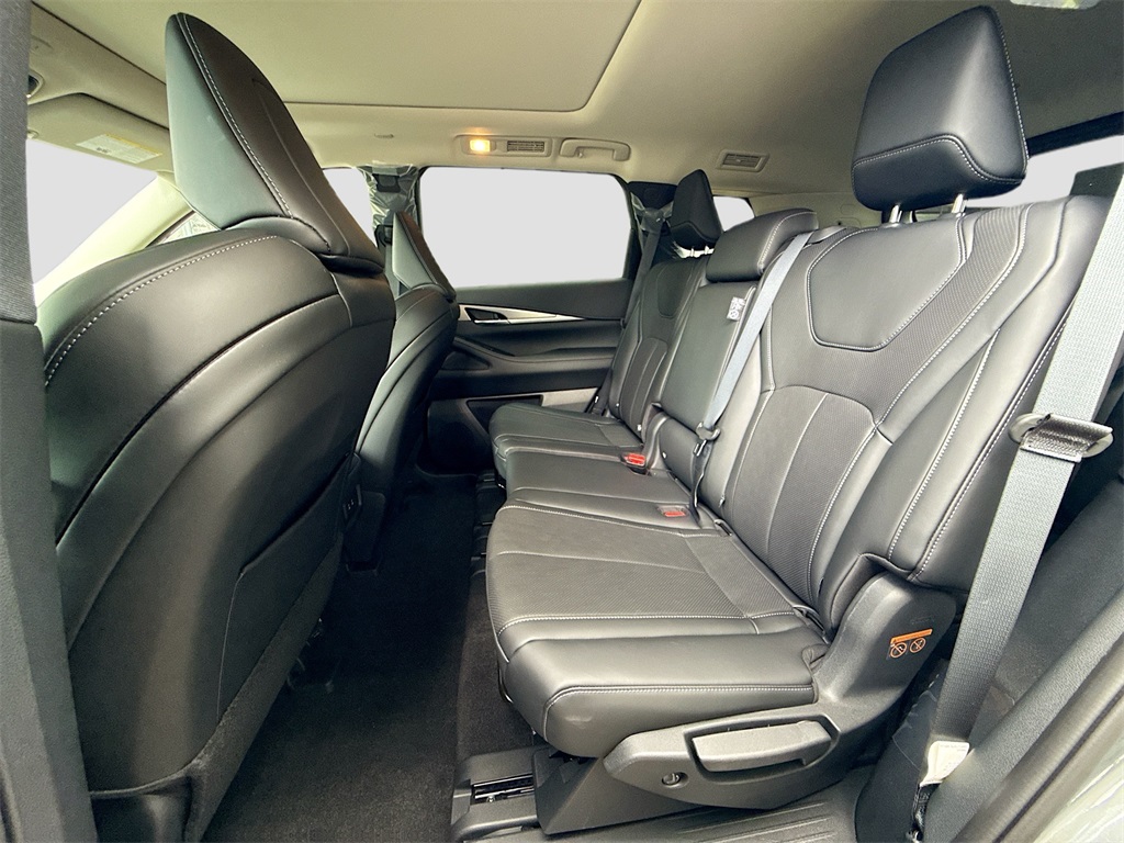 2026 Infiniti QX60 Pure photo 25