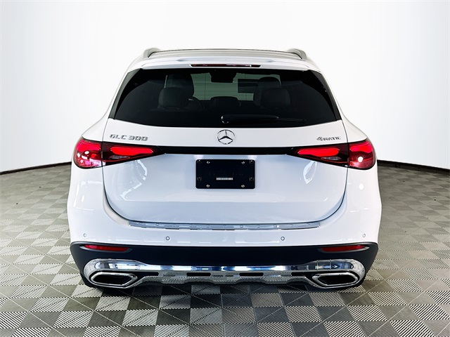 2026 Mercedes Benz GLC 300 4MATIC photo 6