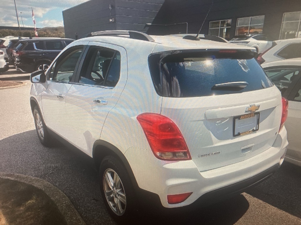 2019 Chevrolet Trax LT photo 3