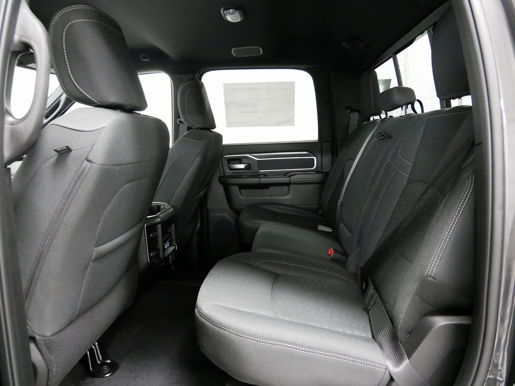 2025 Ram 3500 Big Horn photo 10