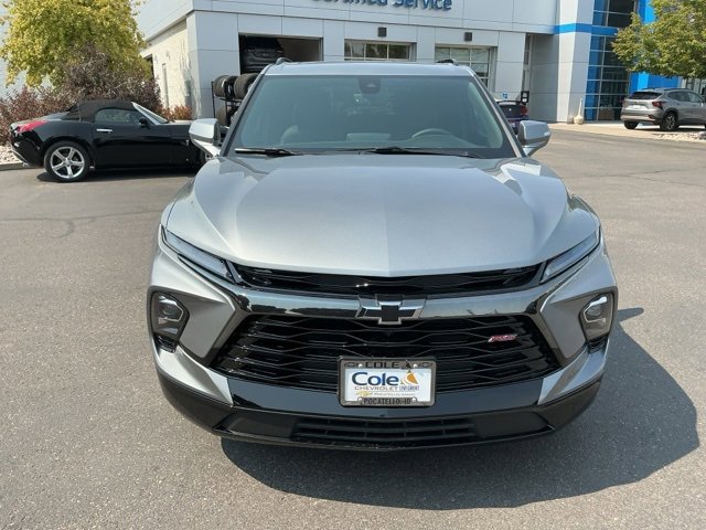 2025 Chevrolet Blazer RS photo 3