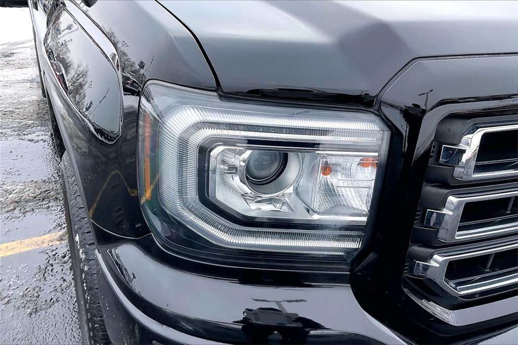 2018 GMC SIERRA - Image 25