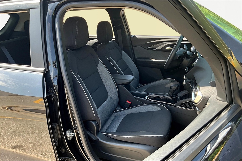 2023 Chevrolet Trailblazer LT photo 7