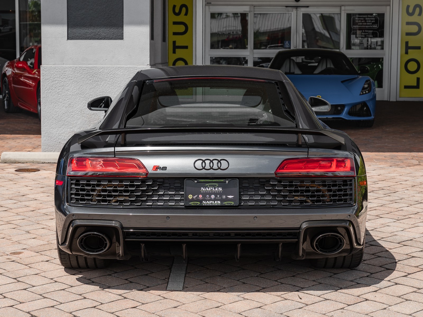2023 Audi R8 V10 Performance photo 23