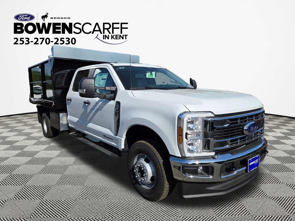 2025 Ford F-350 XL photo 3
