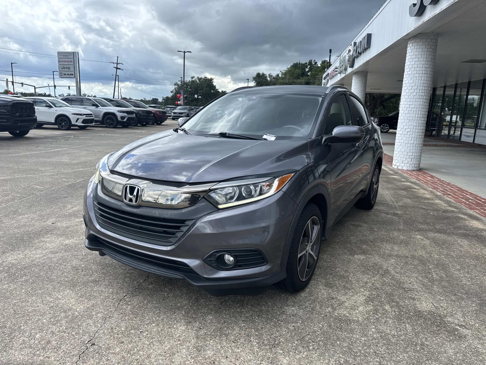 2022 Honda HR-V EX photo 2