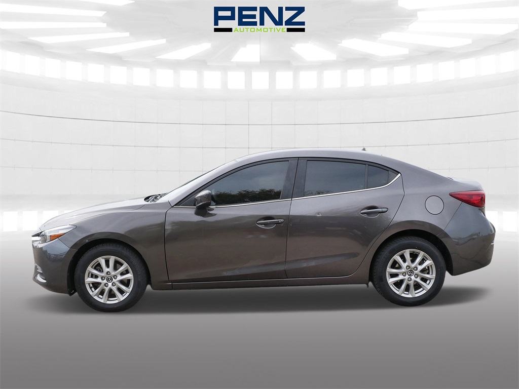 2018 Mazda Mazda3 Sport photo 3
