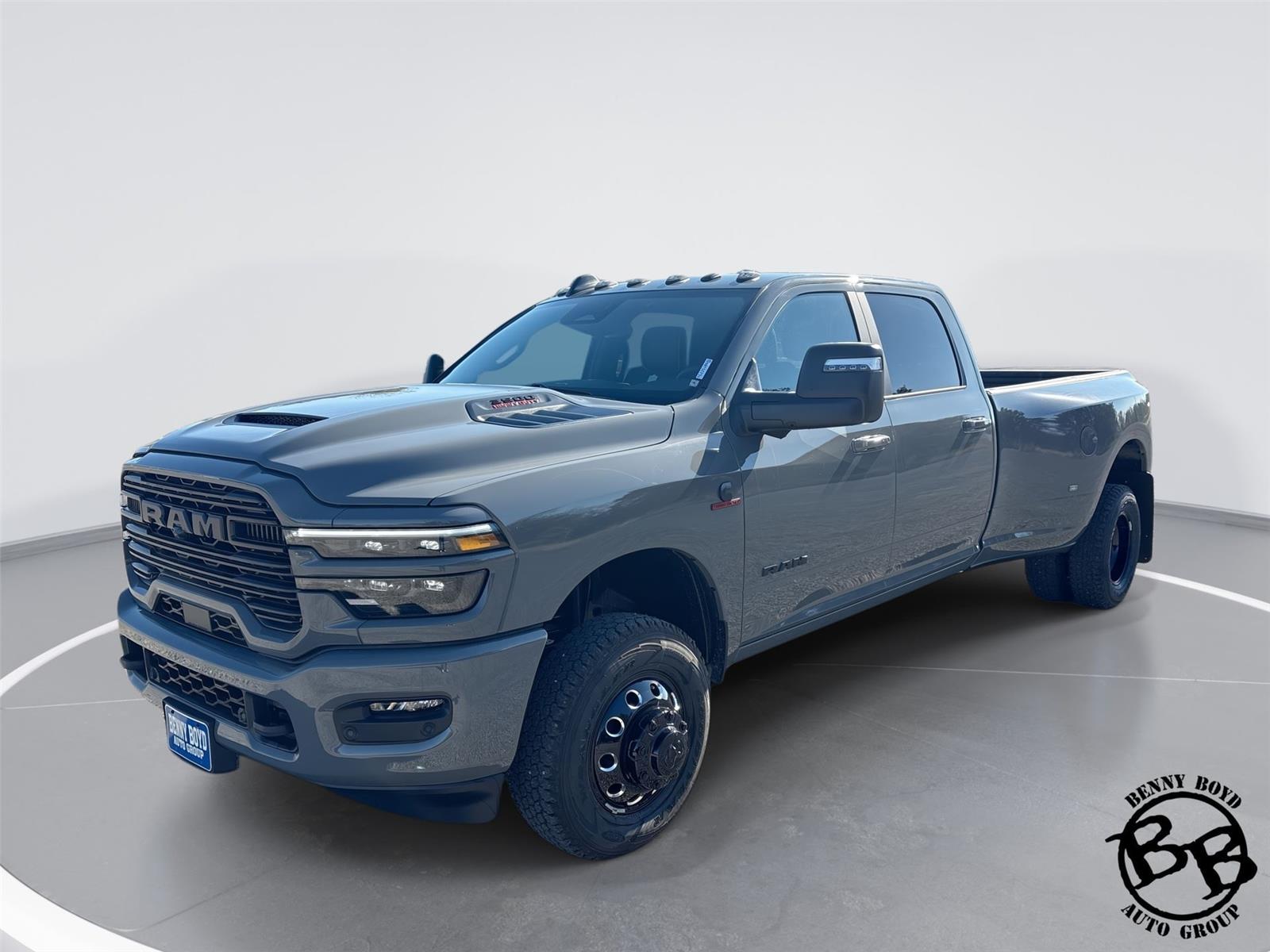 2026 RAM Ram 3500 Pickup Laramie's photo