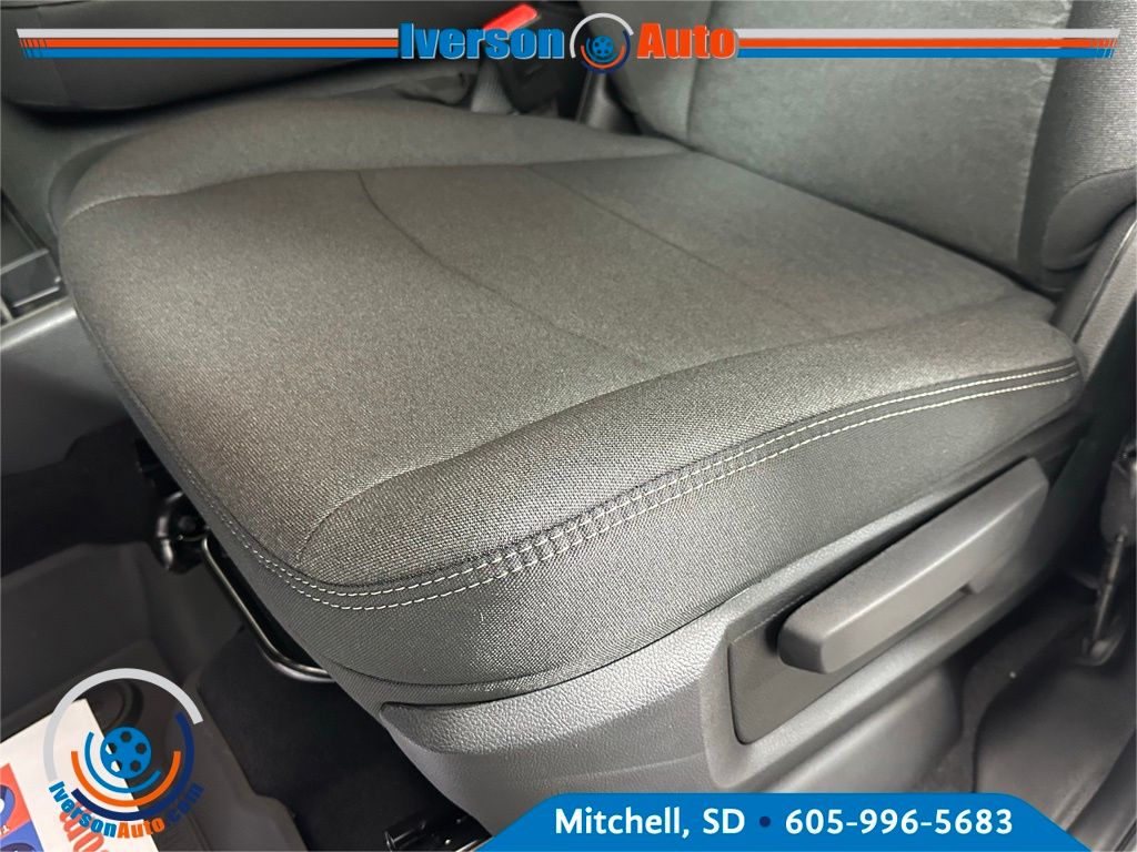 2026 Ram 2500 Tradesman photo 15