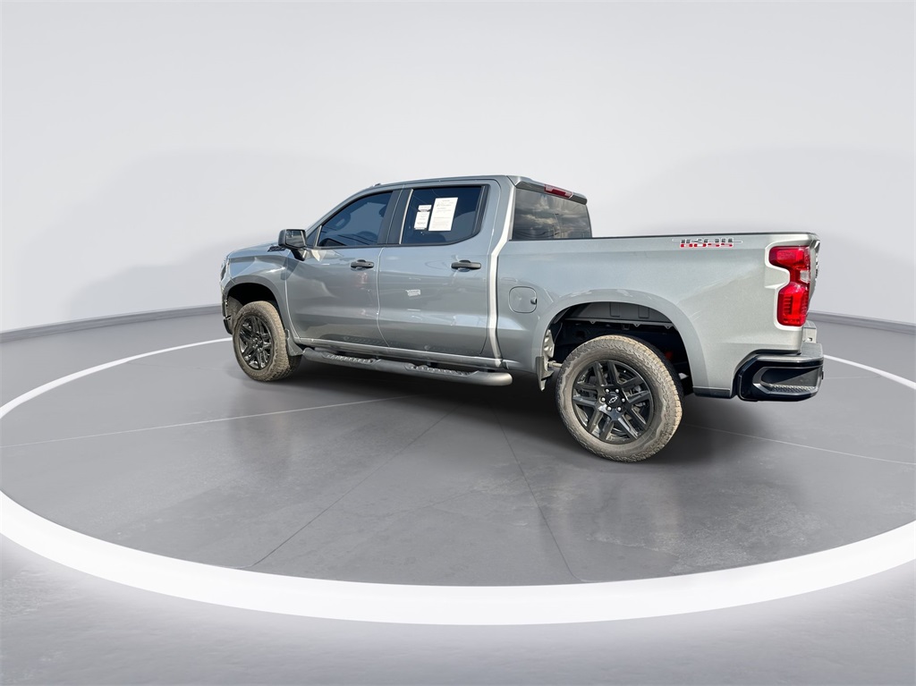 2024 Chevrolet Silverado 1500 Custom Trail Boss photo 2
