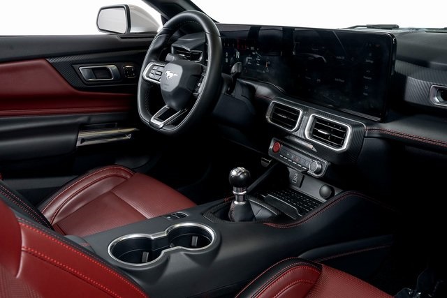 2024 Ford Mustang GT Premium Convertible photo 31