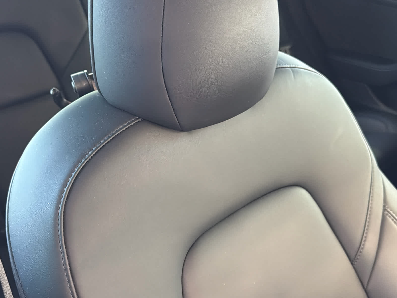 2022 Tesla Model 3 Long Range photo 10