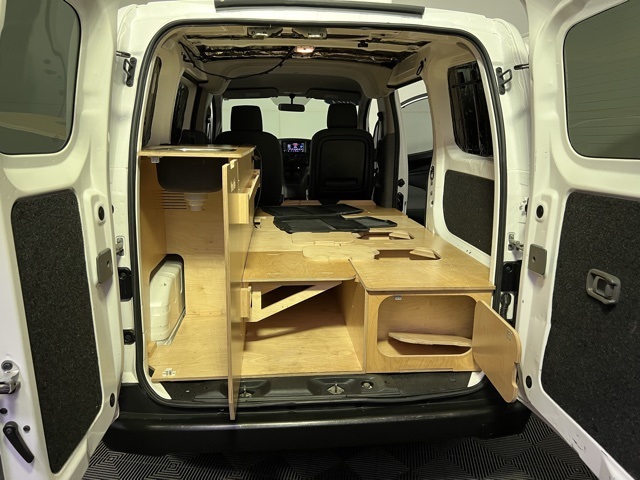 2021 Nissan NV200 S photo 24