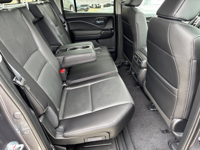 2025 Honda Ridgeline RTL photo 2