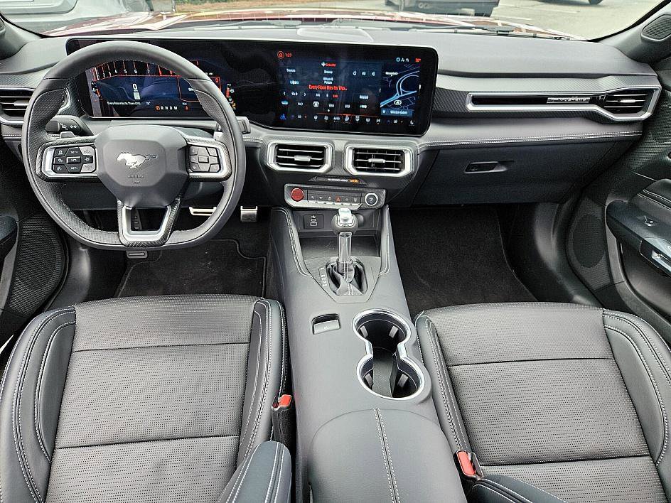 2025 Ford Mustang GT Premium photo 10