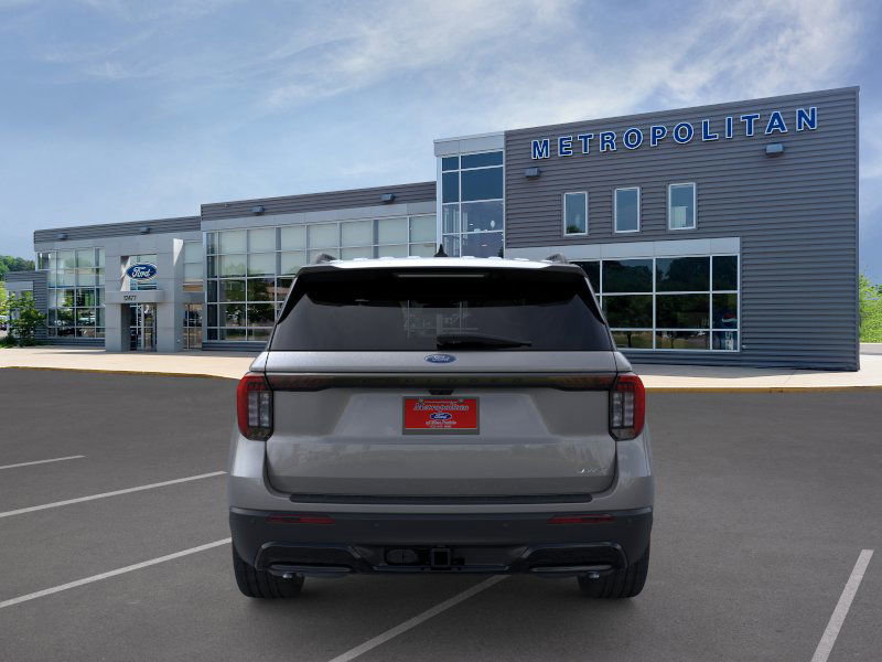 2025 Ford Explorer ST-Line photo 3