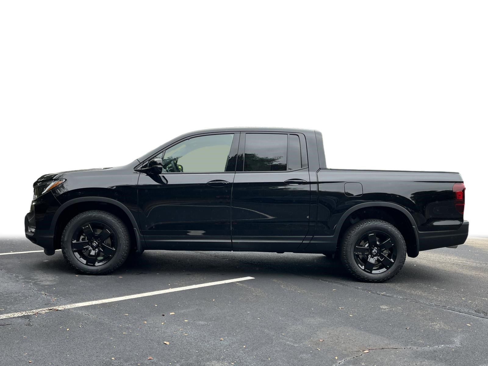 2026 Honda Ridgeline Black Edition photo 5