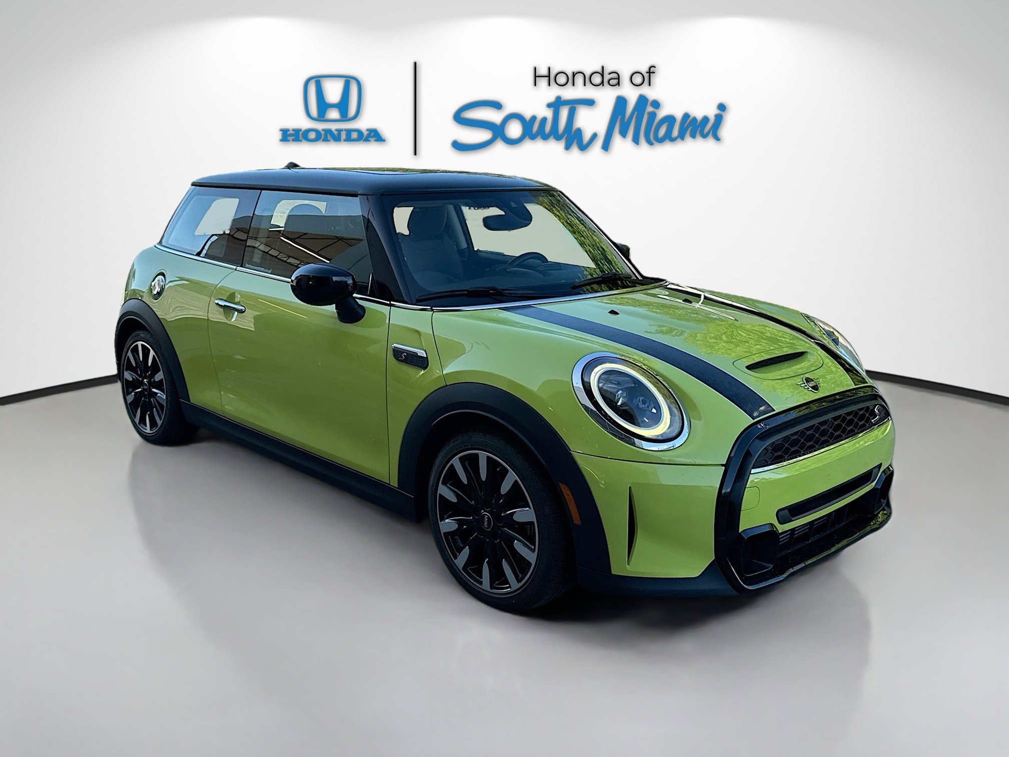 2023 MINI 3 Door S