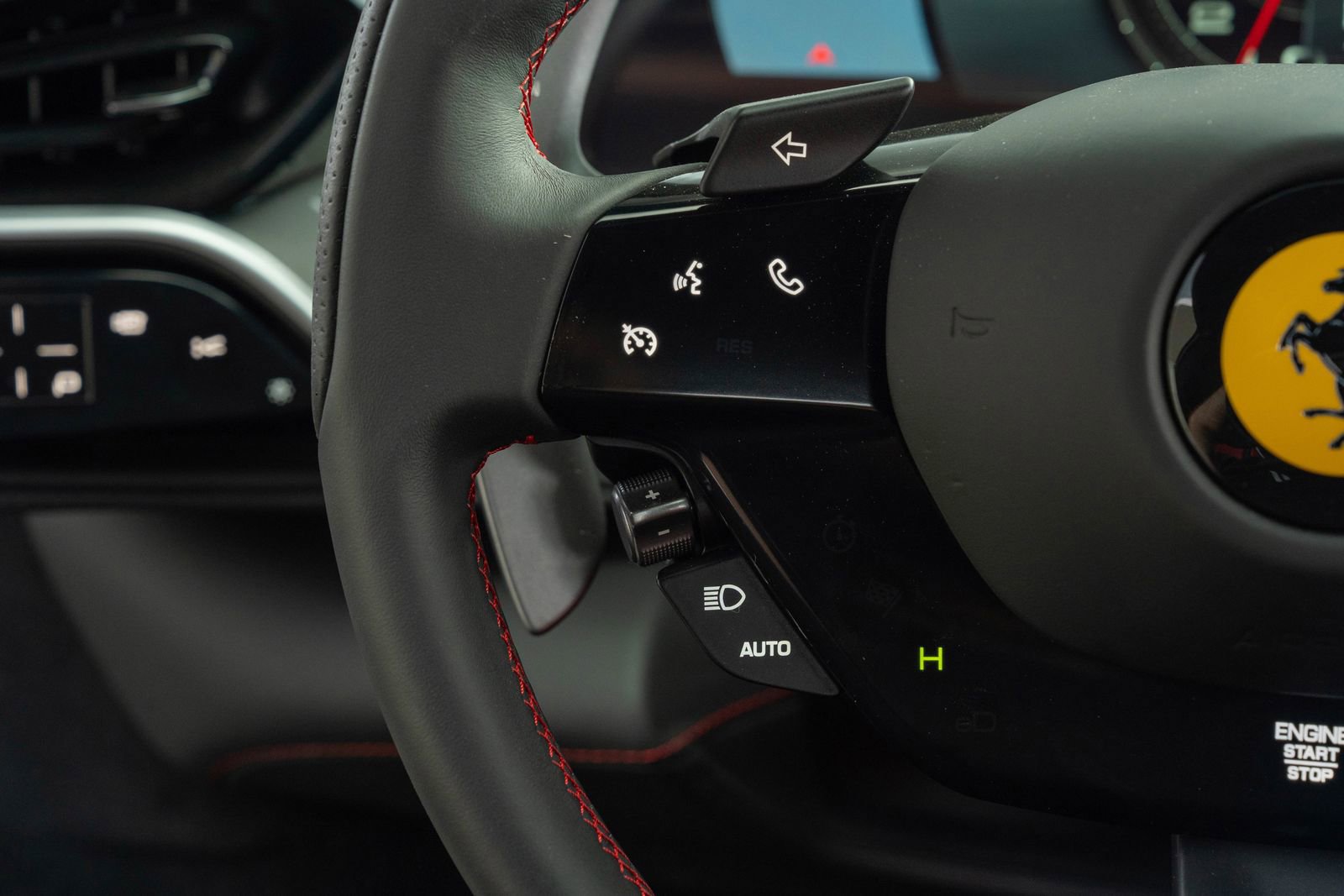2024 Ferrari 296 GTB Base photo 31