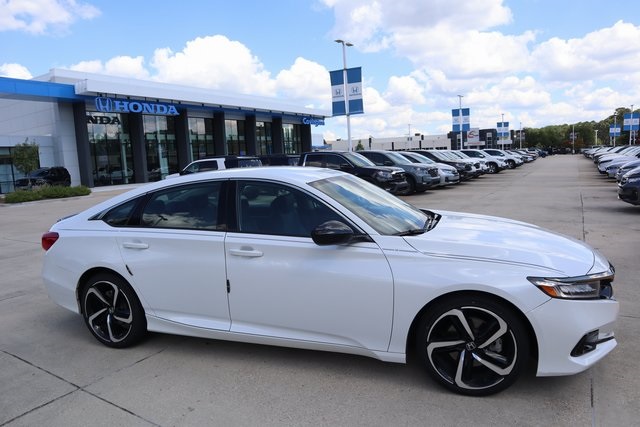 2022 Honda Accord 1.5T Sport SE photo 2
